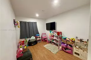 12216 SW 110th Ln, Miami, FL 33186 - Photo 10