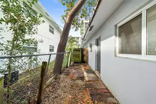 446 SW 4th Ave, Fort Lauderdale, FL 33315 - Photo 12