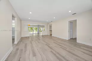 8230 SW 63rd Pl, Miami, FL 33143 - Photo 4