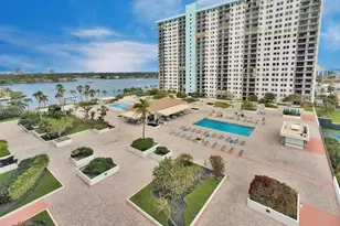 1201 S Ocean Dr, Hollywood, FL 33019 - Photo 2