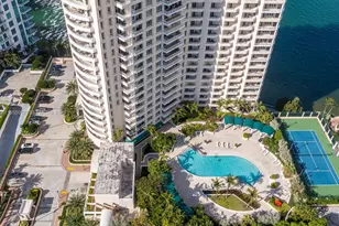 888 Brickell Key Dr, Miami, FL 33131 - Photo 68