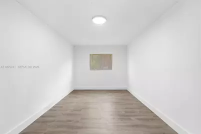 4325 NW South Tamiami Canal Dr #309, Miami, FL 33126 - Photo 8