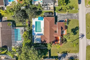 15280 SW 153rd St, Miami, FL 33187 - Photo 44