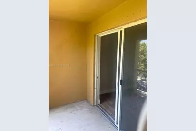 7930 N Nob Hill Rd #304, Tamarac, FL 33321 - Photo 16