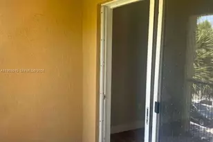 7930 N Nob Hill Rd, Tamarac, FL 33321 - Photo 16