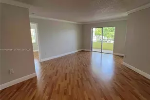 10785 SW 108th Ave, Miami, FL 33176 - Photo 4