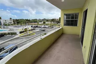 10785 SW 108th Ave, Miami, FL 33176 - Photo 18