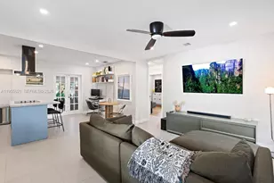 1009 NW 11th Ct, Miami, FL 33136 - Photo 12