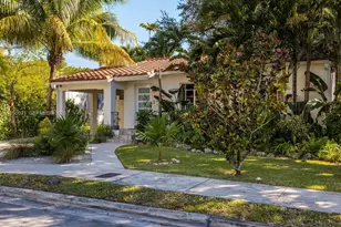 1009 NW 11th Ct, Miami, FL 33136 - Photo 8