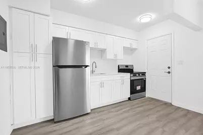 13210 Memorial Hwy #106, North Miami, FL 33161 - Photo 2