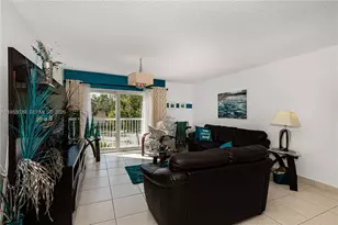 17800 Atlantic Blvd, Sunny Isles Beach, FL 33160 - Photo 14