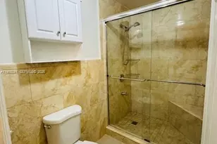 1950 W 54th St, Hialeah, FL 33012 - Photo 14