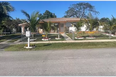 11775 SW 173rd Ter, Miami, FL 33177 - Photo 2