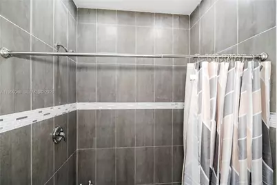 8031 Sandy Cir, Labelle, FL 33935 - Photo 12