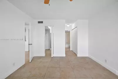 2935 NE 163rd St #4I, North Miami Beach, FL 33160 - Photo 10