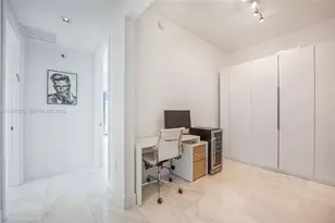 1451 Brickell Ave, Miami, FL 33131 - Photo 12