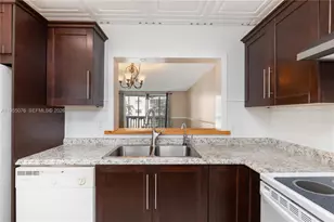 301 NE 14th Ave, Hallandale Beach, FL 33009 - Photo 32