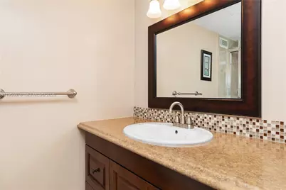 301 NE 14th Ave #307, Hallandale Beach, FL 33009 - Photo 20