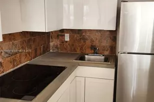 8600 SW 109th Ave, Miami, FL 33173 - Photo 2