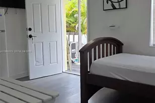2729 NW 47th St, Miami, FL 33142 - Photo 20
