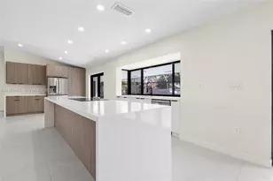 8010 SW 188th St, Cutler Bay, FL 33157 - Photo 14