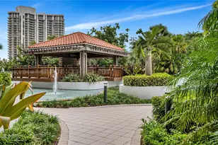 20281 E Country Club Dr, Aventura, FL 33180 - Photo 36