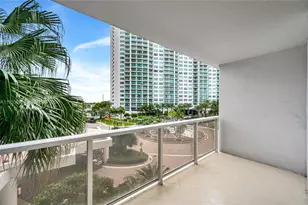 20281 E Country Club Dr, Aventura, FL 33180 - Photo 20