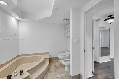 20281 E Country Club Dr #210, Aventura, FL 33180 - Photo 30