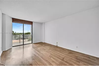 20281 E Country Club Dr #210, Aventura, FL 33180 - Photo 24