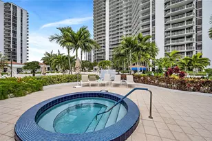 20281 E Country Club Dr, Aventura, FL 33180 - Photo 42