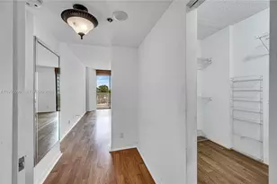 20281 E Country Club Dr, Aventura, FL 33180 - Photo 30