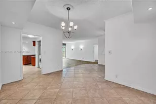 20281 E Country Club Dr, Aventura, FL 33180 - Photo 10