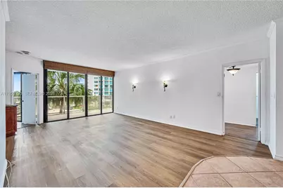 20281 E Country Club Dr #210, Aventura, FL 33180 - Photo 14