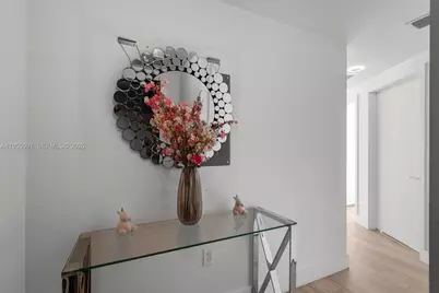 121 NE 34th St #3001, Miami, FL 33137 - Photo 10