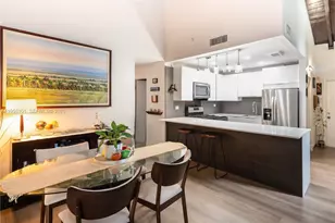 3038 E Missionwood Cir, Miramar, FL 33025 - Photo 4