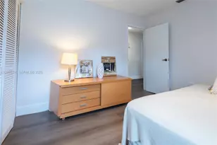 3038 E Missionwood Cir, Miramar, FL 33025 - Photo 16