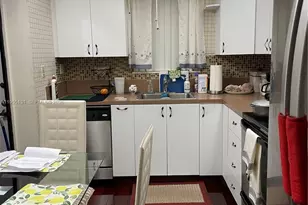 5860 NW 44th St, Lauderhill, FL 33319 - Photo 12