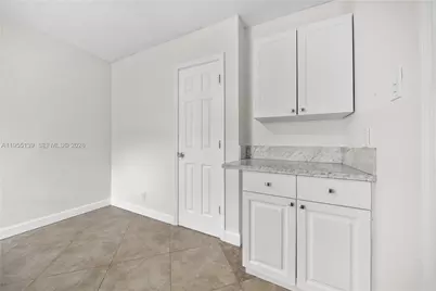1041 NE 9th Ave #A3, Fort Lauderdale, FL 33304 - Photo 20