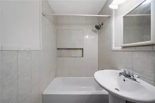 1041 NE 9th Ave, Fort Lauderdale, FL 33304 - Photo 14