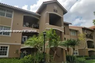 100 SW 117th Terrace, Pembroke Pines, FL 33025 - Photo 1