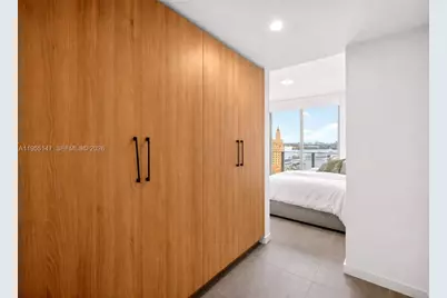 121 NE 5th Street #1913, Miami, FL 33132 - Photo 12
