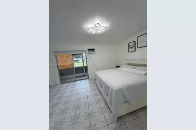 200 SW 132nd Way #109L, Pembroke Pines, FL 33027 - Photo 4