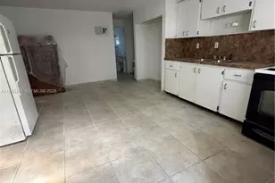 2645 NW 21st Ave, Oakland Park, FL 33311 - Photo 2