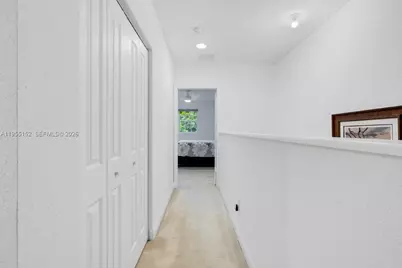 4644 Windmill Ln, Davie, FL 33328 - Photo 18