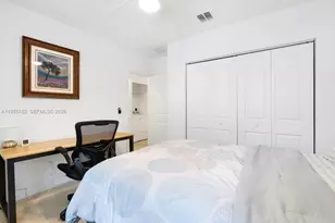 4644 Windmill Ln, Davie, FL 33328 - Photo 24