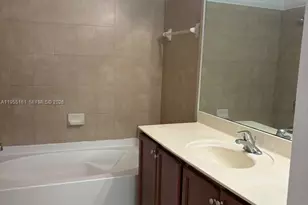11601 NW 89th St, Doral, FL 33178 - Photo 22