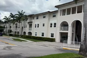 11601 NW 89th St, Doral, FL 33178 - Photo 1