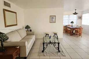 11960 NE 19th Dr, North Miami, FL 33181 - Photo 14