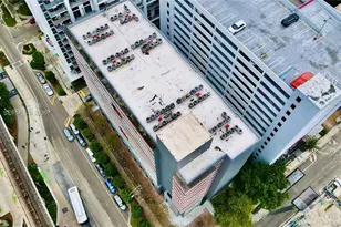 104 SW 9th St, Miami, FL 33130 - Photo 14