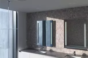 88 SW 7th St, Miami, FL 33130 - Photo 20